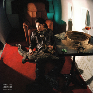 女同学裸睡我把她奶头摸硬了
