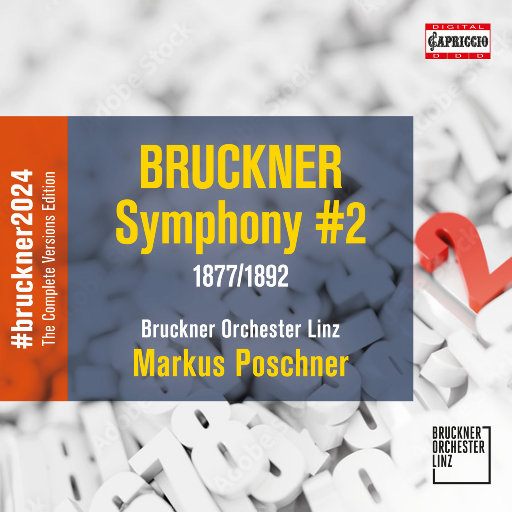 女同学裸睡我把她奶头摸硬了
